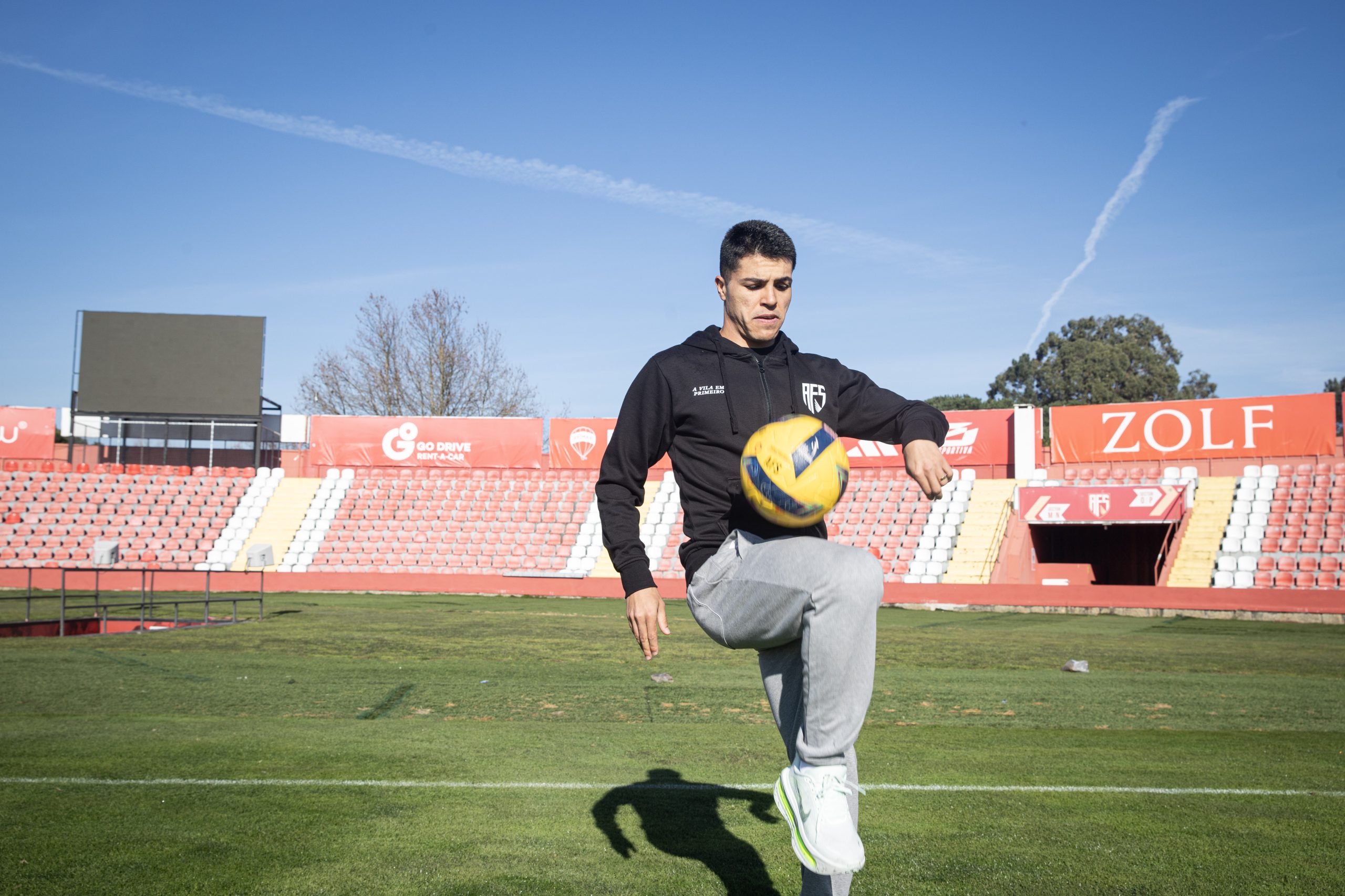 Roni Moura é reforço